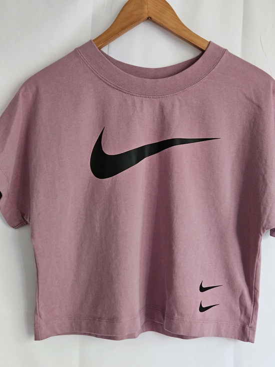 Nike Tops - Nike Women’s Triple Swoosh Crop Tee - Mauve - Small